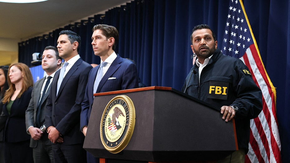 FBI director warns illegal gambling sting is 'just the start' and more top headlines