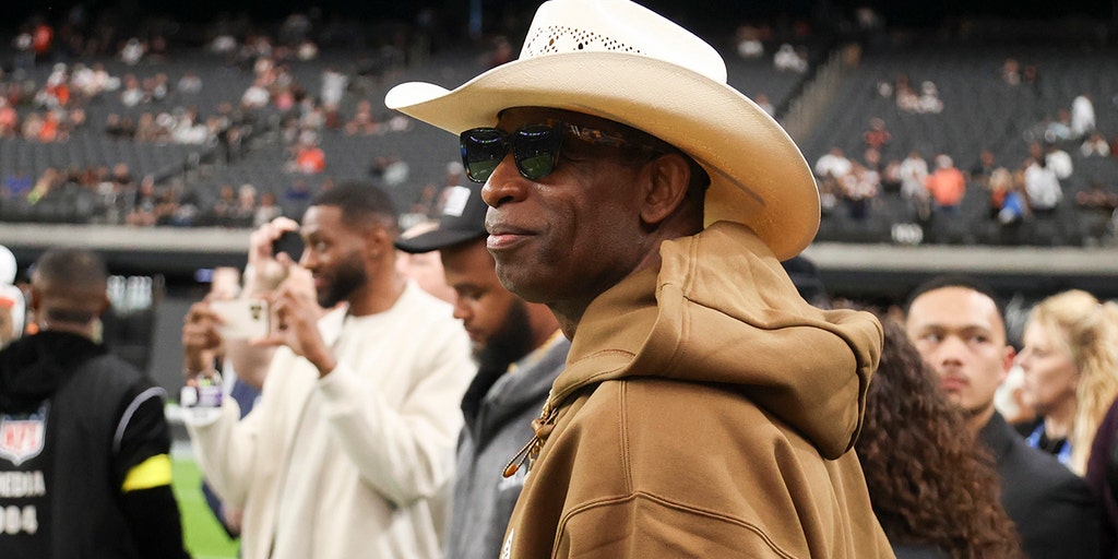 Deion Sanders praises Shedeur’s postgame faith stance amid backlash against  Browns rookie