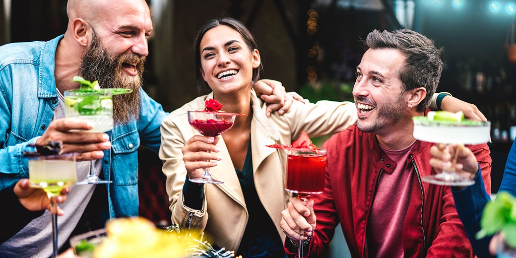 foxnews.com - Kelly McGreal - Younger drinkers go booze-free, but not everyone's toasting the holiday mocktail takeover