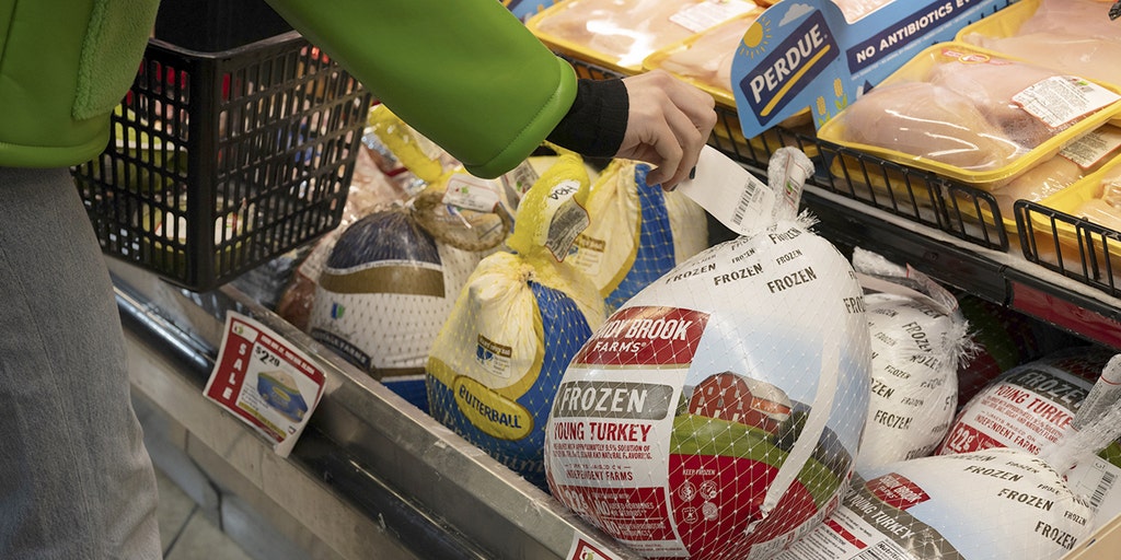 foxnews.com - Deirdre Bardolf - Thanksgiving dinner costs by the numbers reveal what's cheaper, what's still pricey
