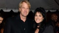John Tesh says &apos;faith-filled&apos; wife saved his life after doctors gave him 18 months to live - Fox News