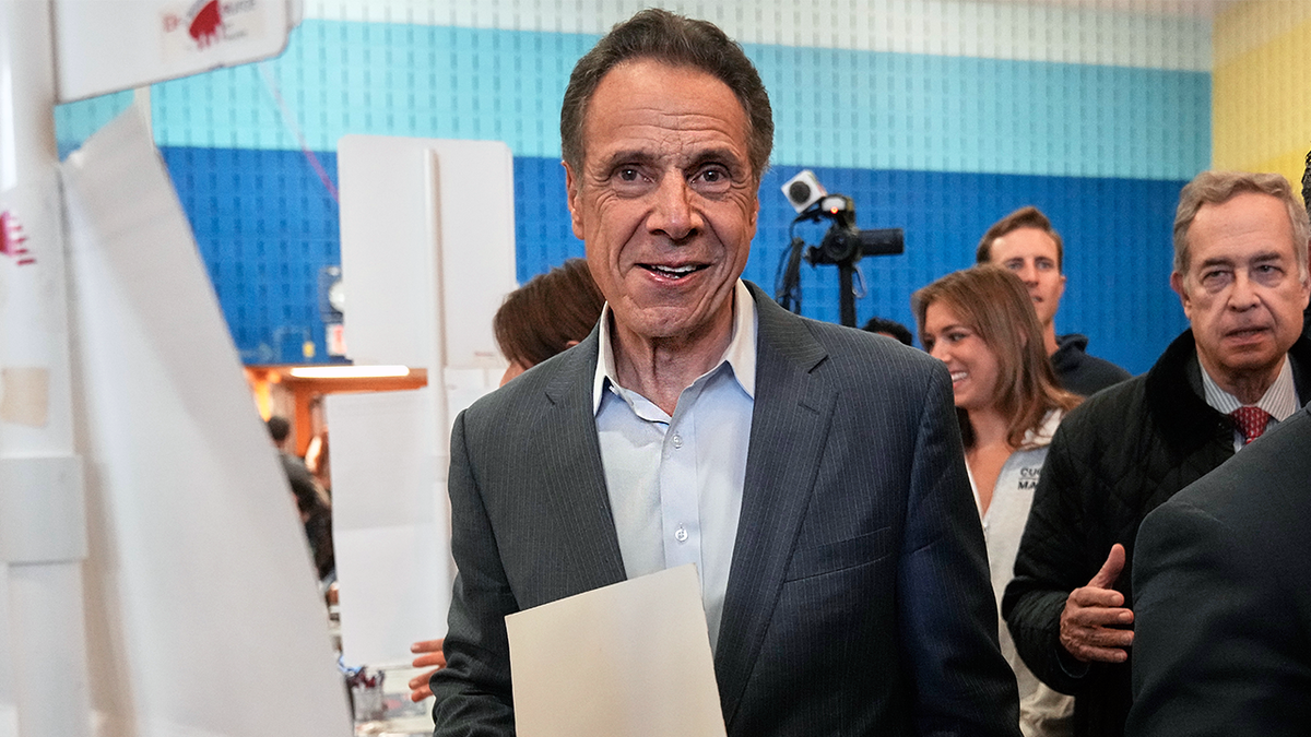 Andrew Cuomo voting