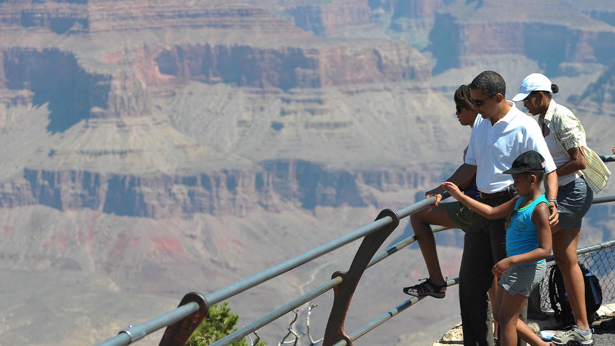 The Obama family on vacation at the Grand Canyon in 2009