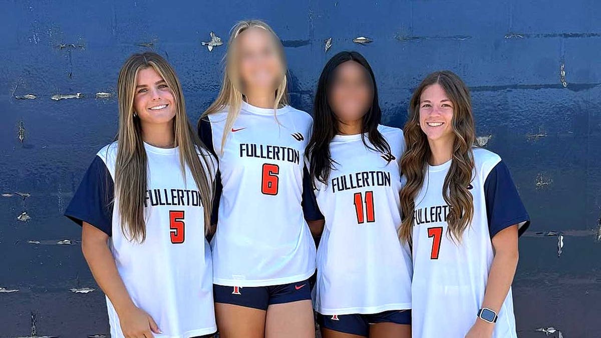 Cal State Fullerton's Lauren Turner and Ashlyn Gwynn