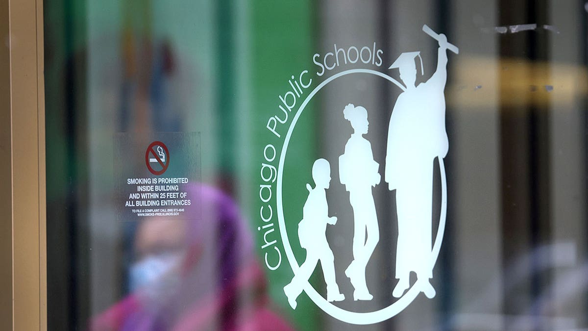 Chicago Public Schools logo