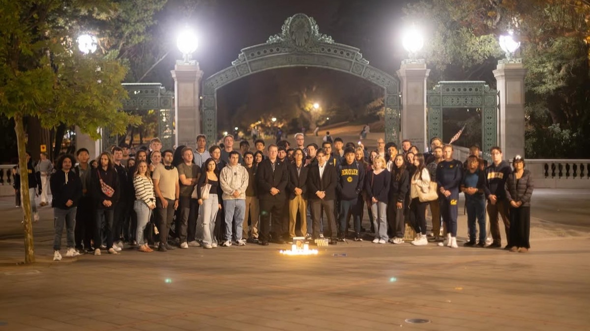 Turning-Point-USA-students-UC Berkeley