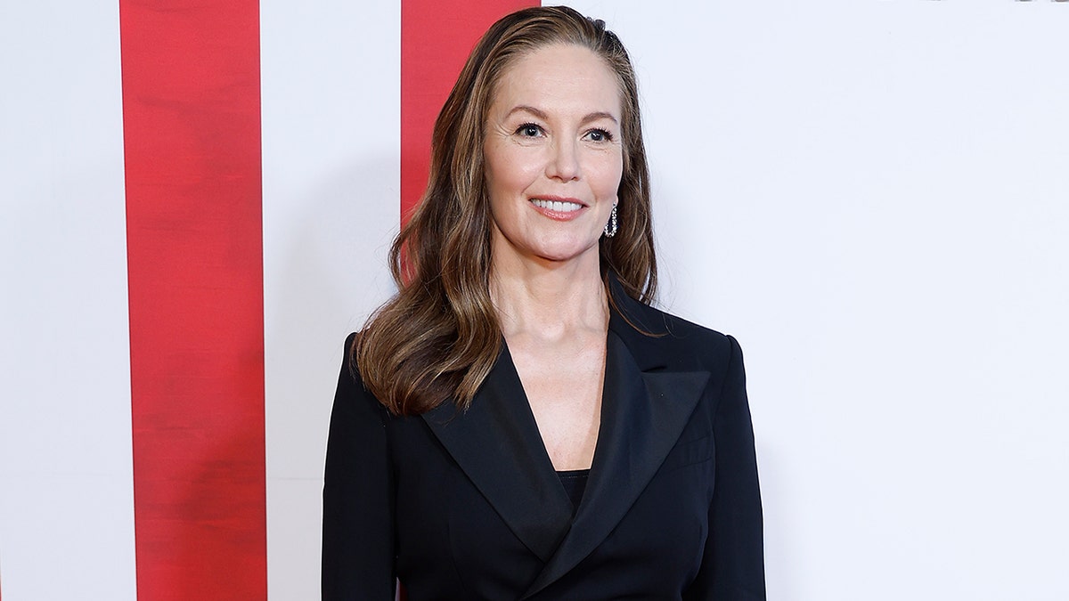 Diane lane in a black outfit at the premiere of "Anniversary" in New York in October 2025.