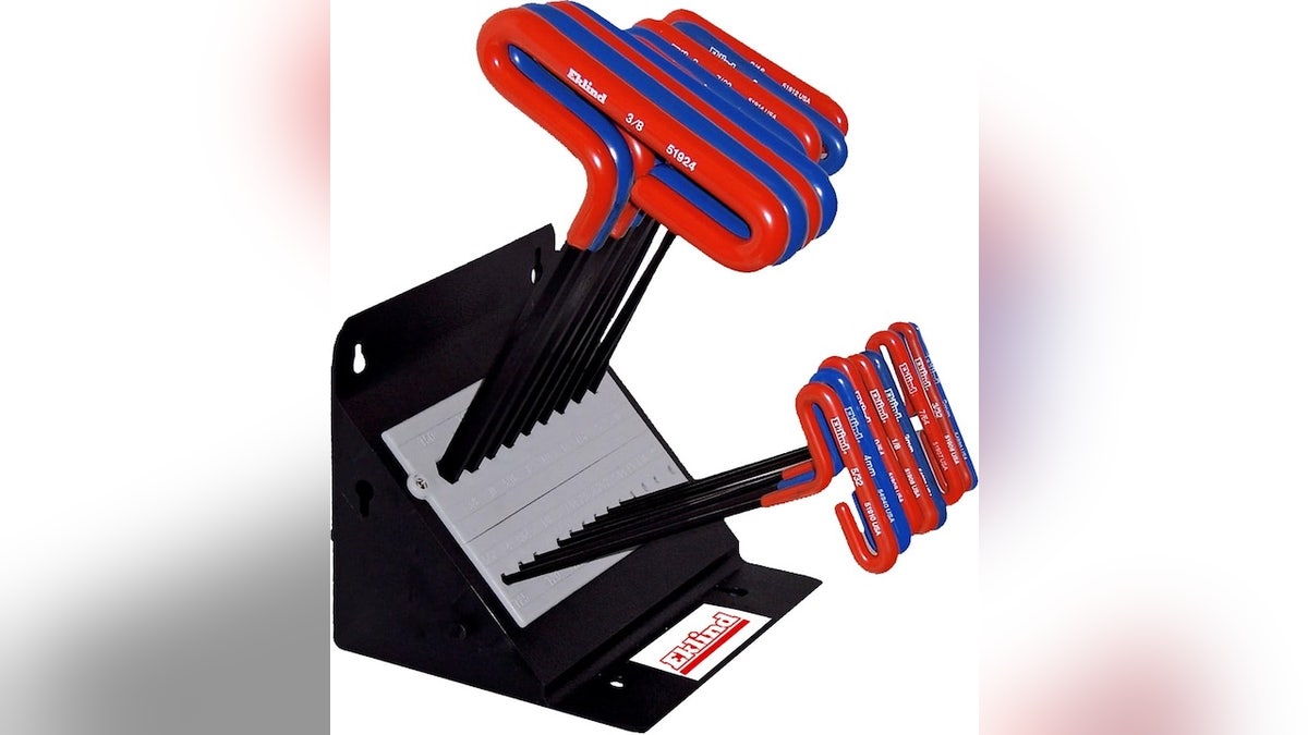 Easily use these wrenches with comfortable handles.