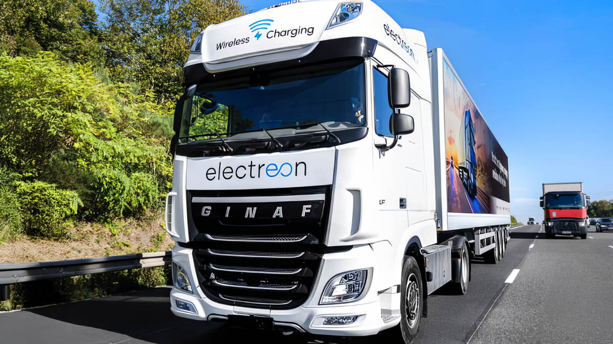 Electreon wireless charging vehicle