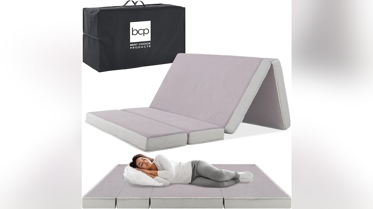 Sleep soundly on this comfy folding mattress.