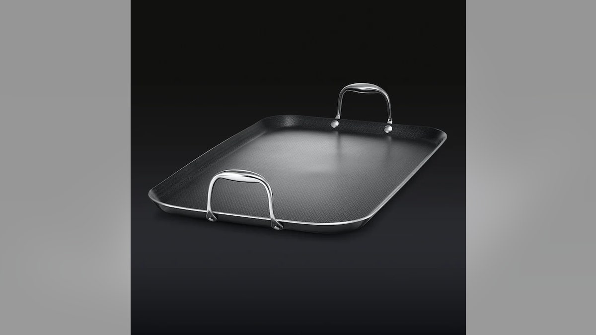 Cook an entire meal on one pan.