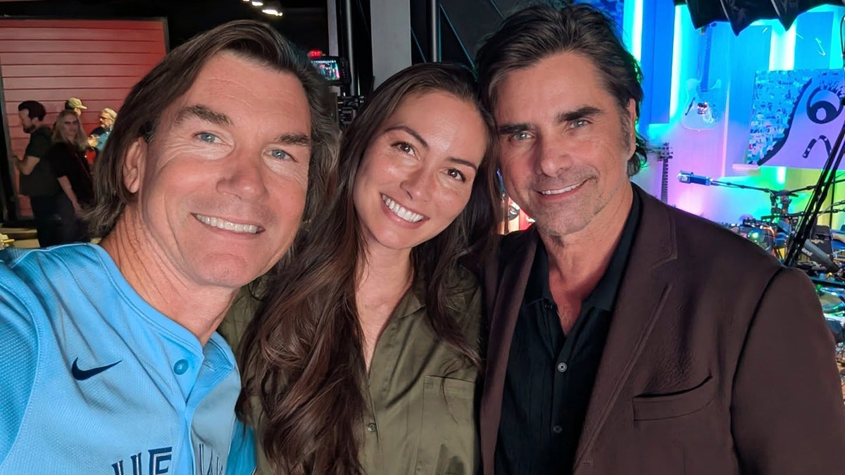 Jerry O'Connell, John Stamos and his wife Caitlin pose together