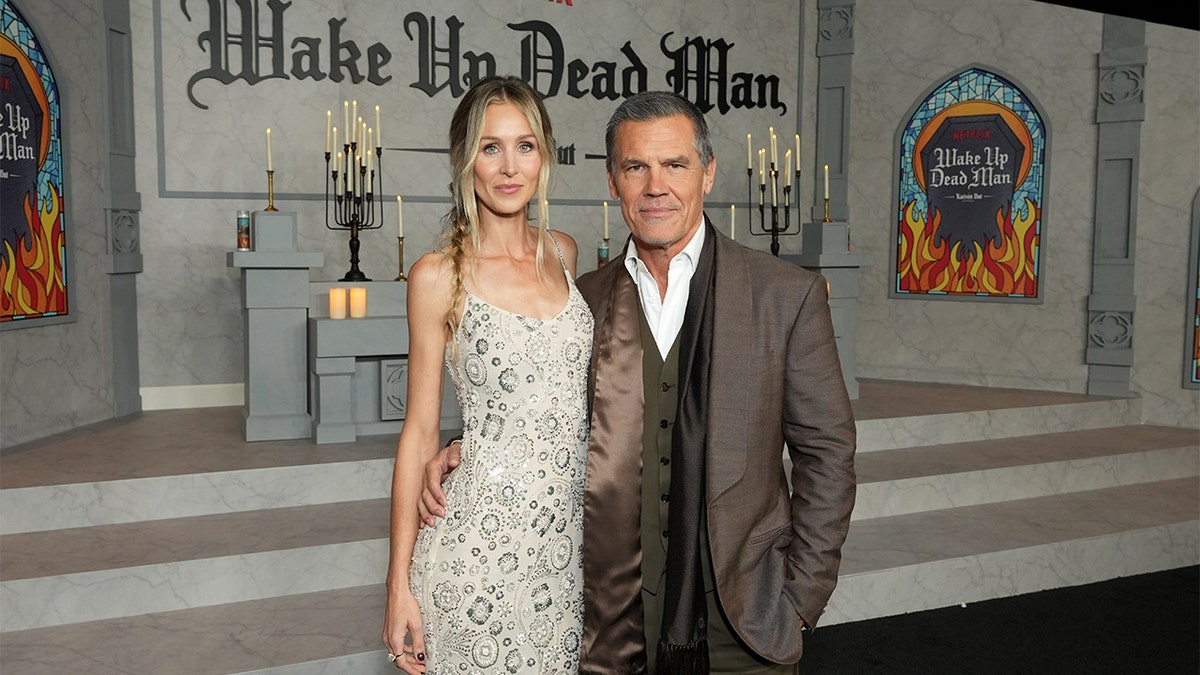 Josh Brolin and his wife
