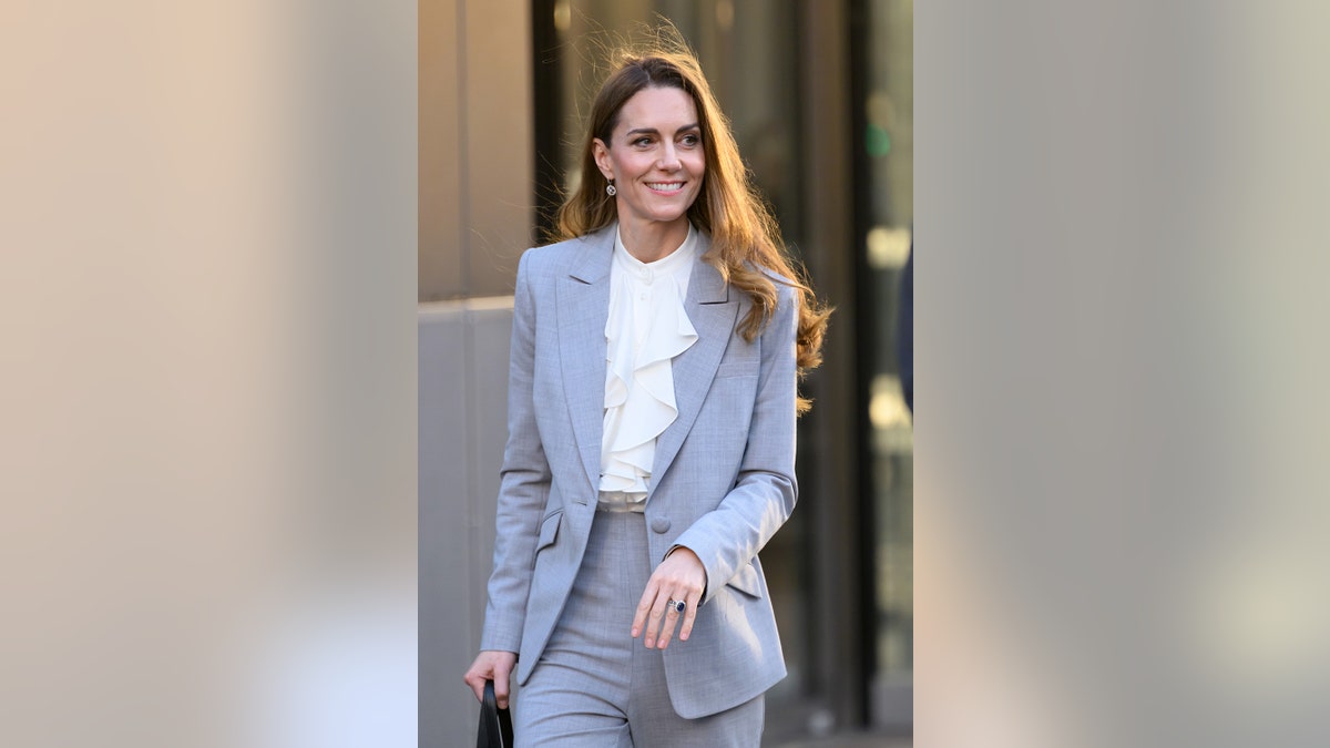 Kate Middleton extends olive branch to Andrew's daughters amid Jeffrey Epstein disaster: expert  at george magazine