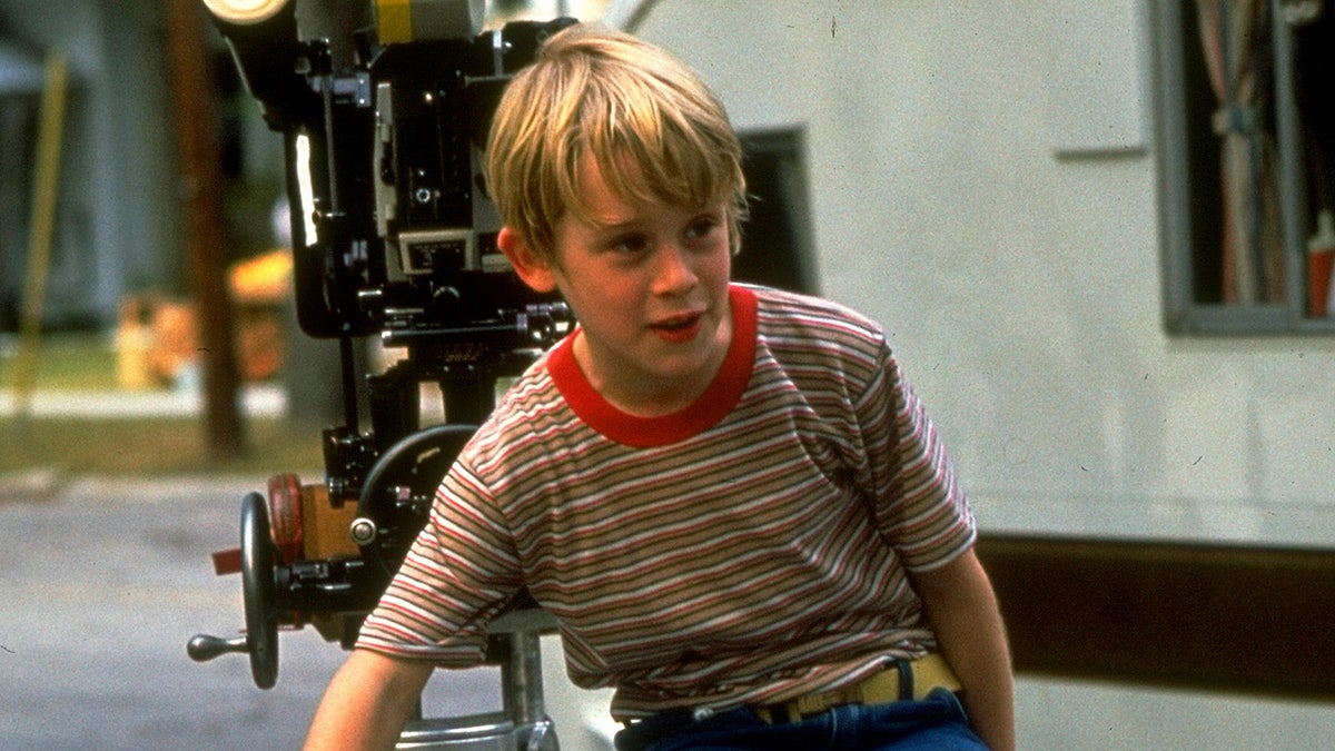 macaulay-culkin-my-girl-set Macaulay Culkin Says Dangerous 'My Girl' Filming Won't Take Place Today
