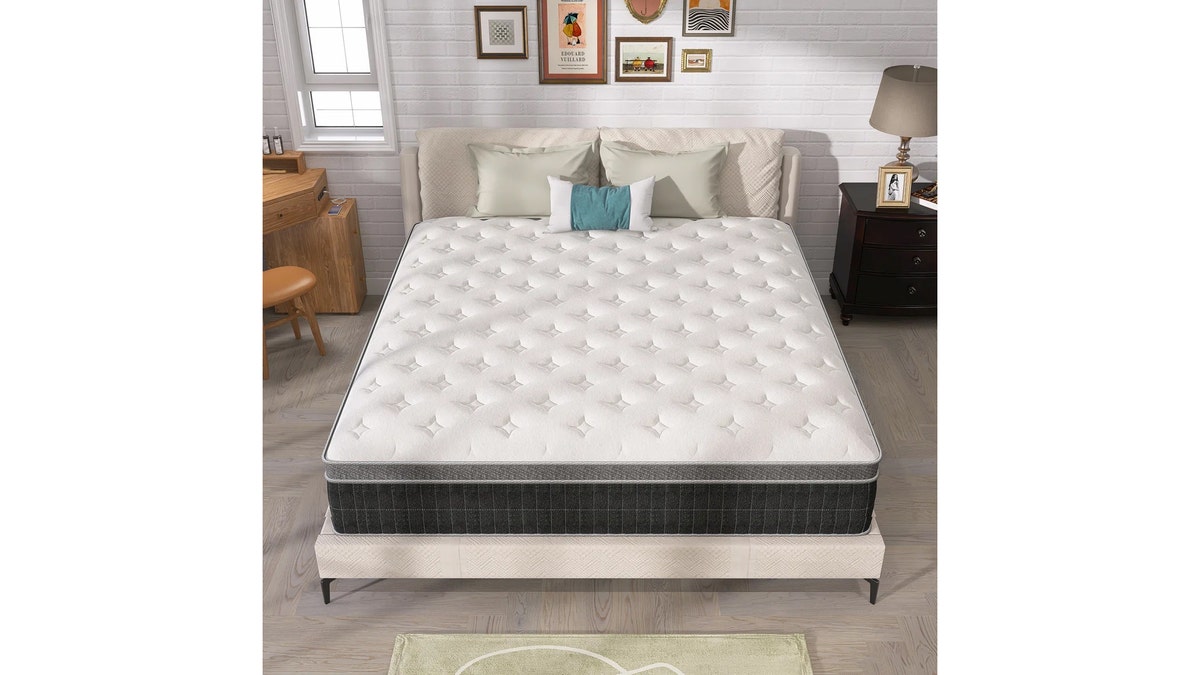 This mattress comes with a 30-day sleep trial.