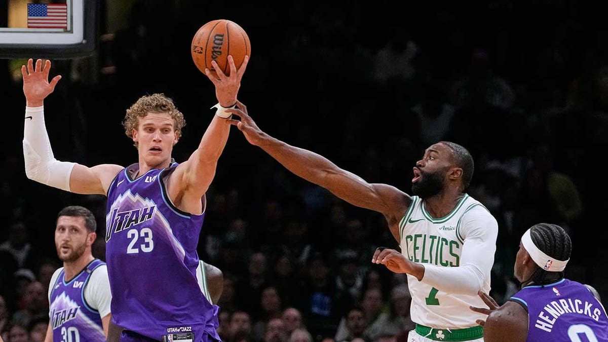 জেলেন ব্রাউন রিবাউন্ড করার জন্য সংগ্রাম করছেন