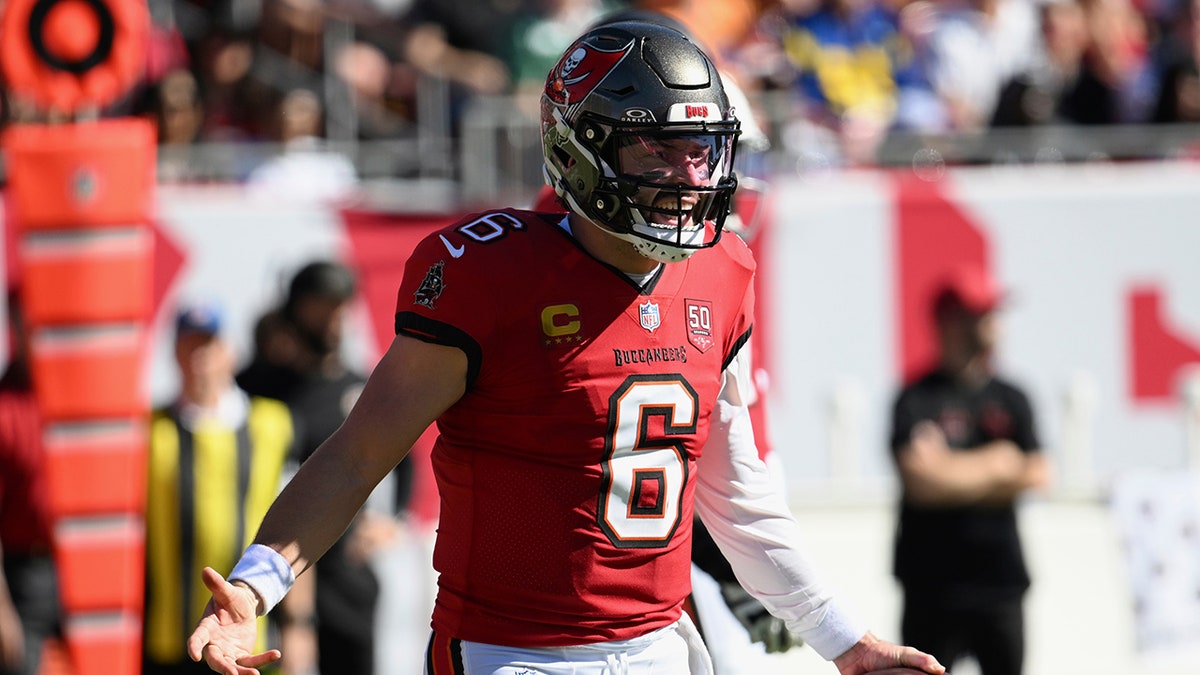 Baker Mayfield in the first half vs Cardinals