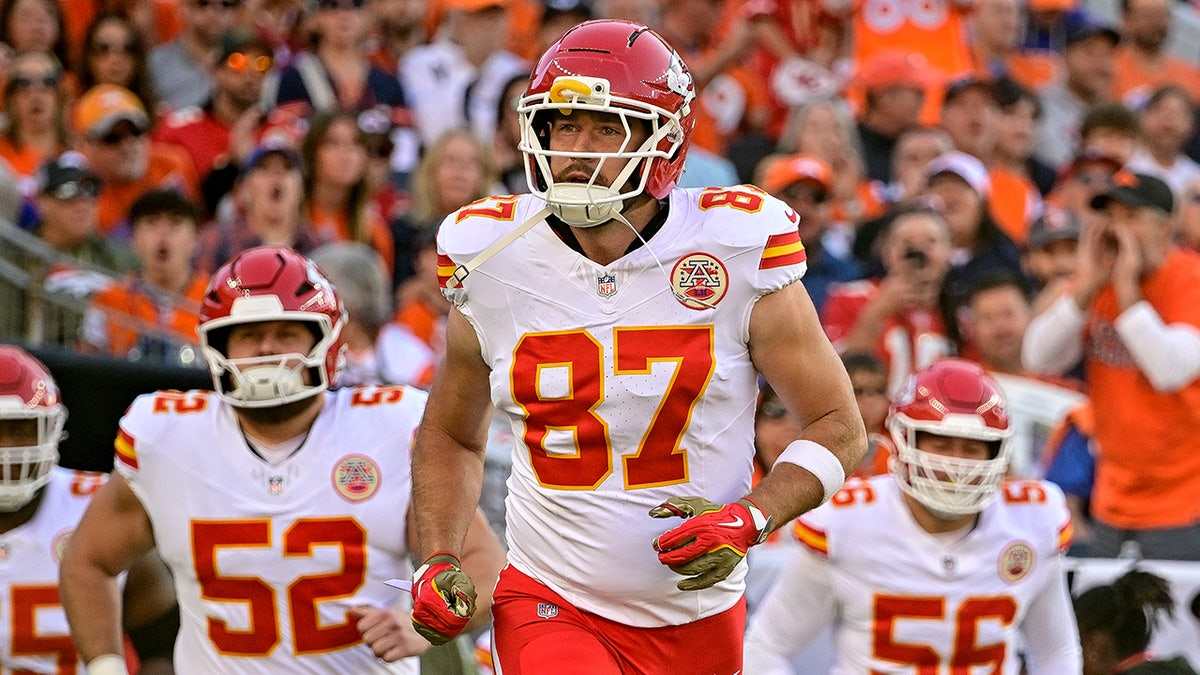 Travis Kelce leads the Chiefs
