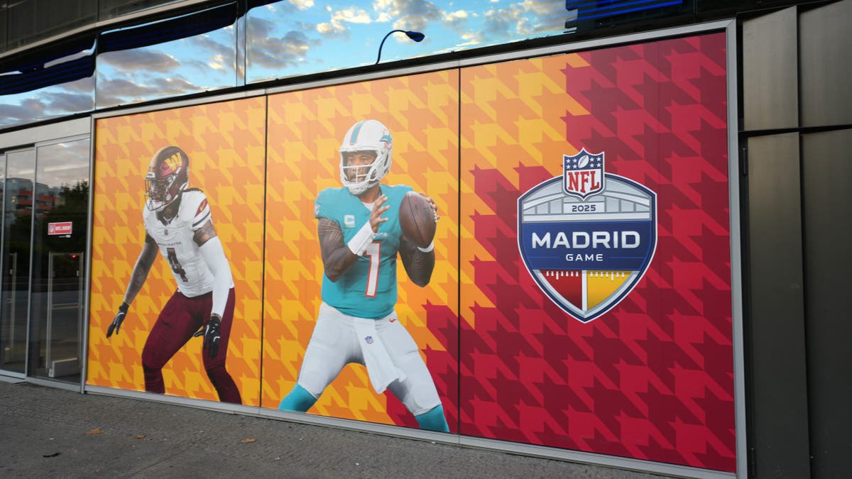 NFL Madrid Sign