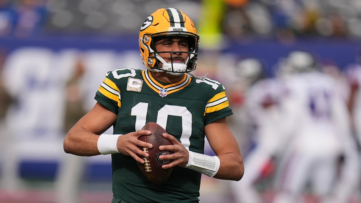 喬丹·樂福對陣巨人隊的比賽熱火朝天