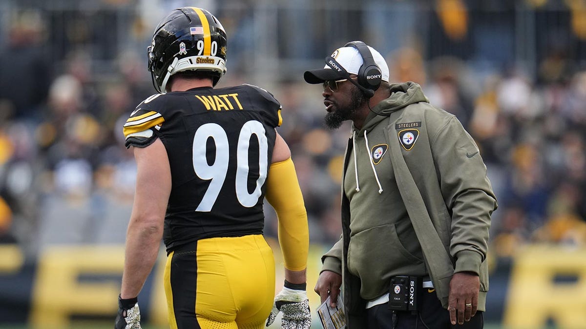 Steelers' Aaron Rodgers to miss game vs Bears over broken wrist at george magazine