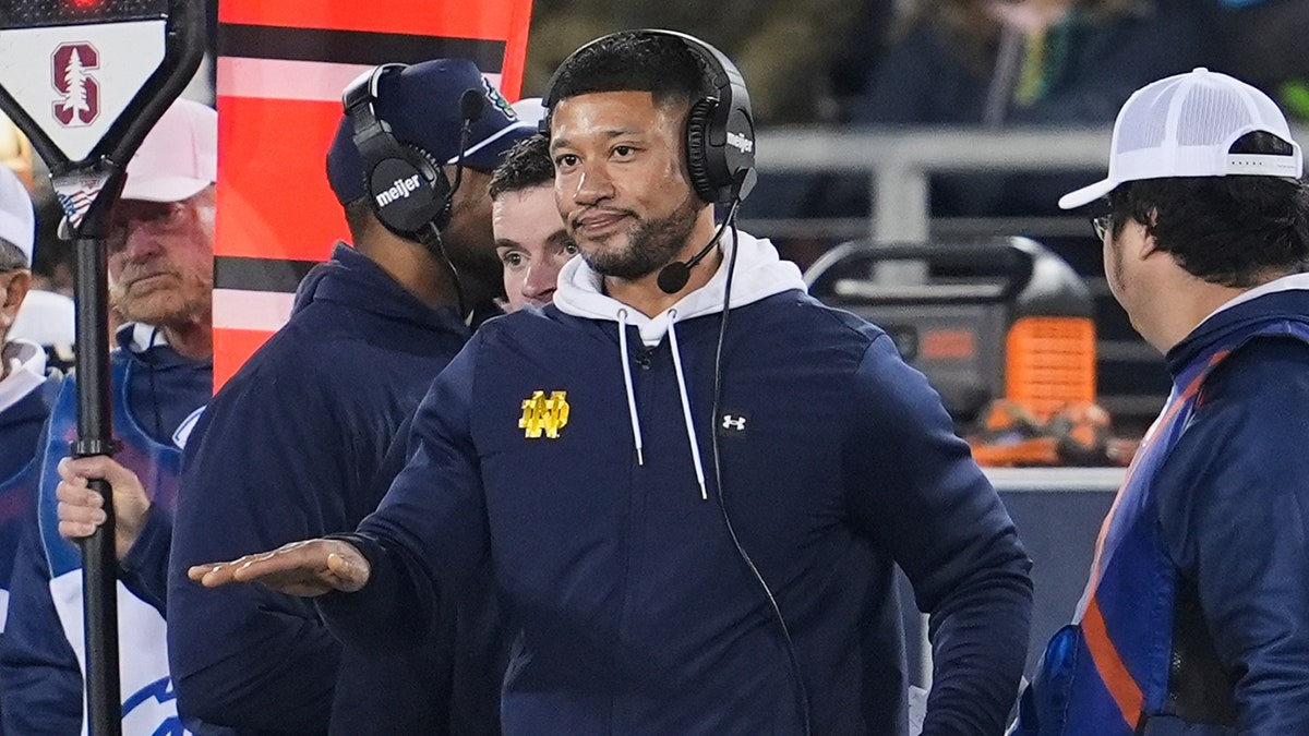 Marcus Freeman opowiada sztukę