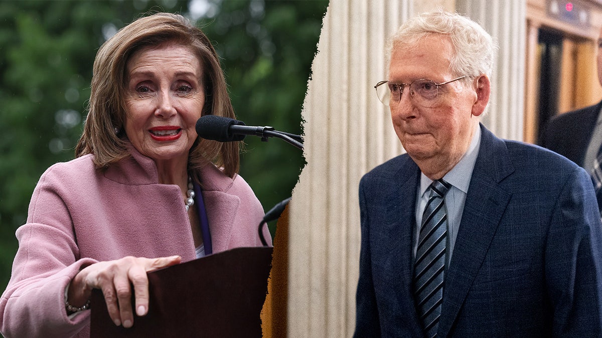 Foto da ex-presidente Nancy Pelosi, à esquerda, com o ex-líder da maioria no Senado, Mitch McConnell, à direita