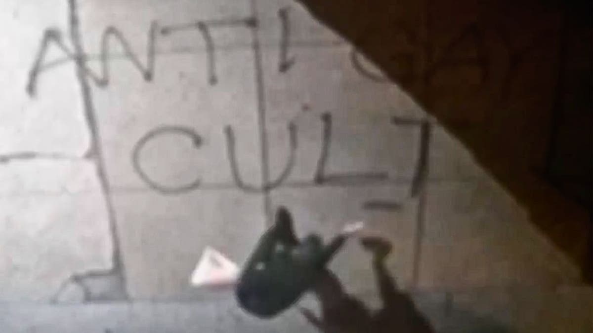 Graffiti speechmaking  