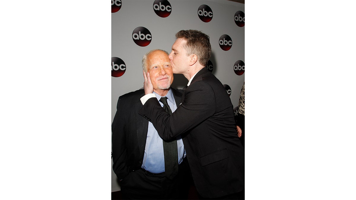 Ben Dreyfuss kisses his father Richard Dreyfuss