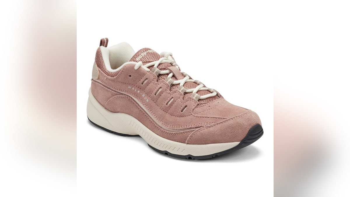 This shoe is an Easy Spirit favorite. 