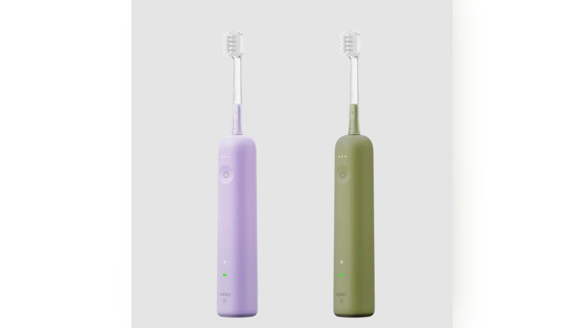 This toothbrush bundle comes with everything you need to keep your teeth in tip-top shape.