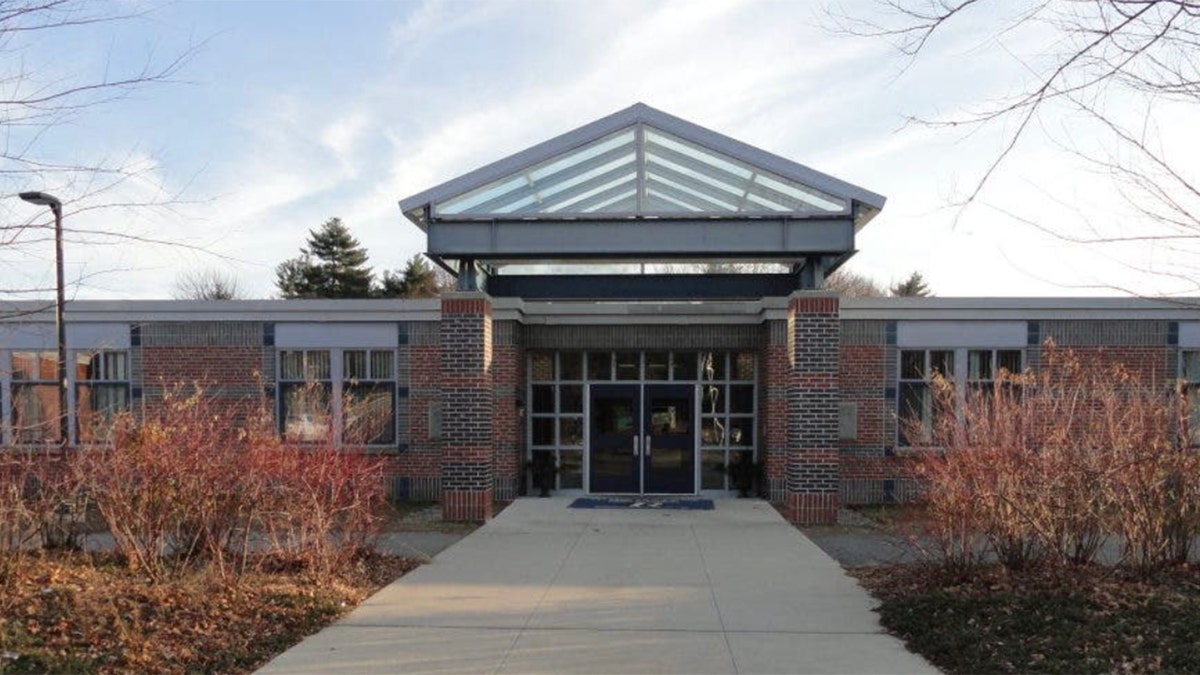 Outside thomas blake elementary school massachusetts