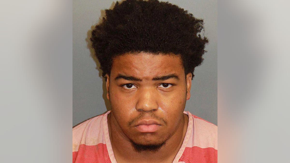 কিক অফের কয়েক ঘন্টা আগে দুই সতীর্থকে ছুরিকাঘাত করার পরে একজন ইউএবি ফুটবল খেলোয়াড় খুনের চেষ্টার অভিযোগের মুখোমুখি হচ্ছেন