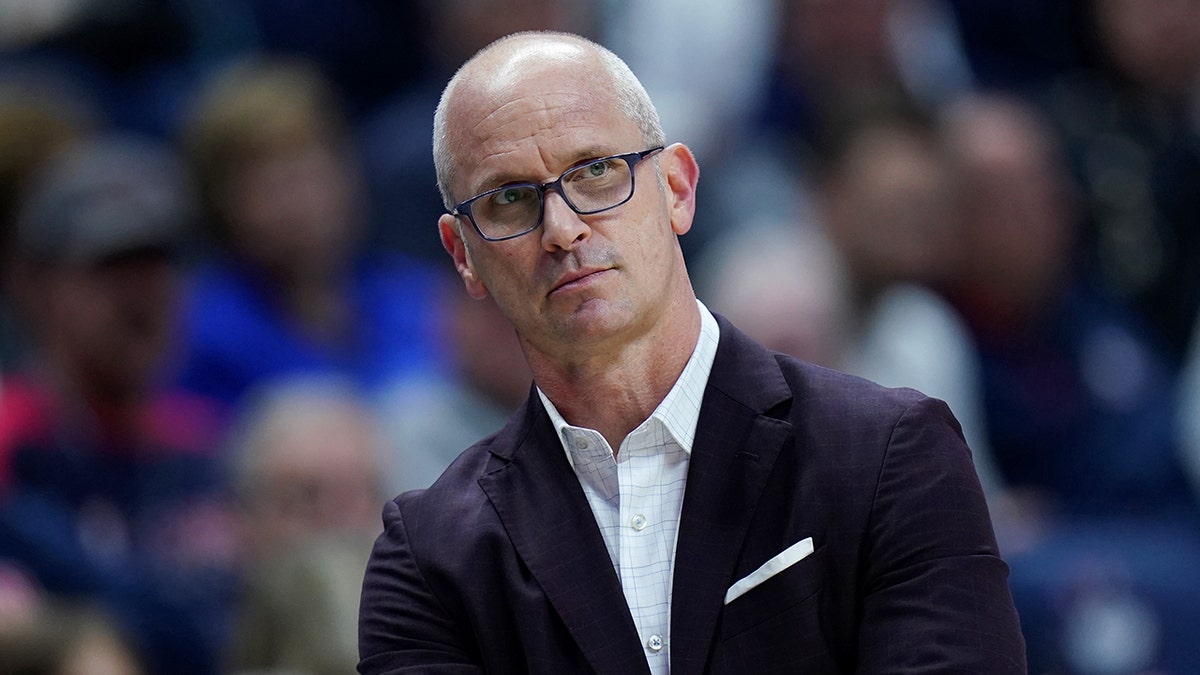 Dan Hurley watches from sideline