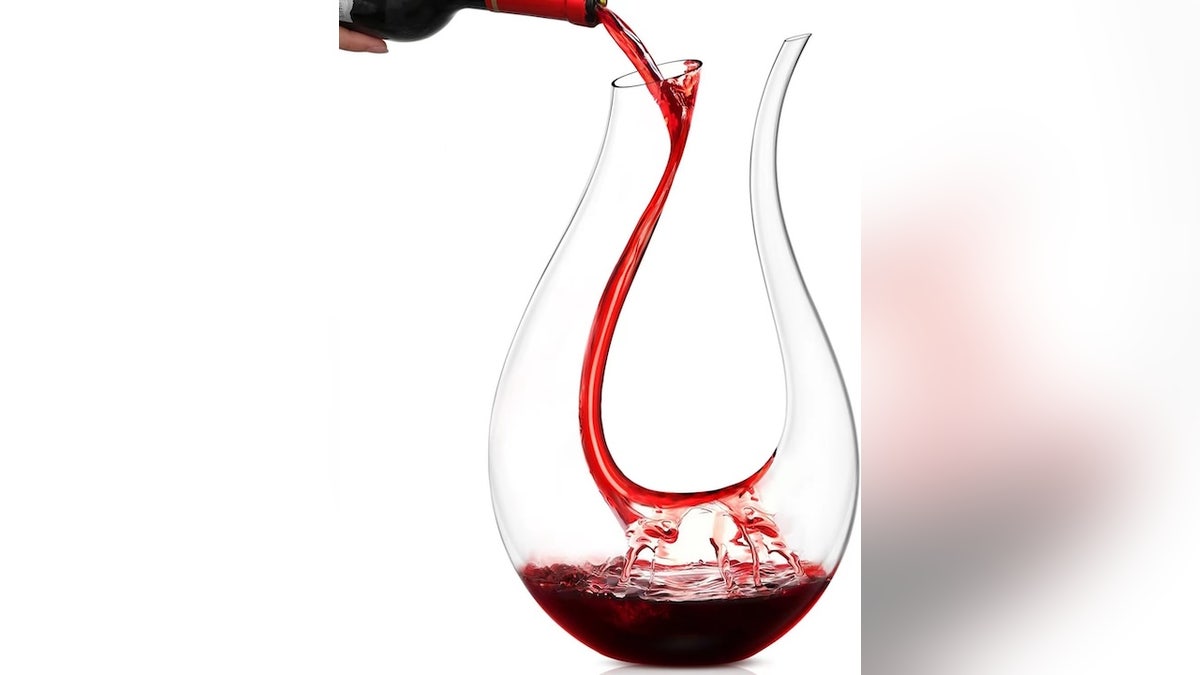 Unique and useful, this decanter is an ideal host gift.