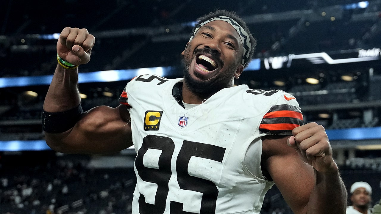 NFL news: Myles Garrett, Chloe Kim appear to confirm dating rumors