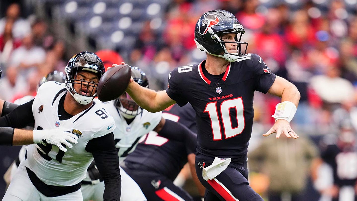 Texans score 26 fourth-quarter points to complete dramatic comeback victory over Jaguars