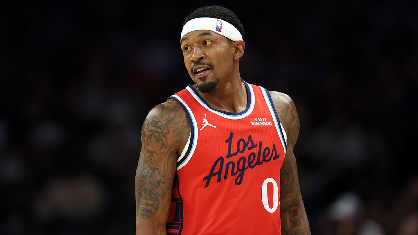 Clippers lose All-Star guard for rest of season with hip fracture