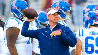 Boxing star slams college football coach's move after team's likely playoff berth - Fox News