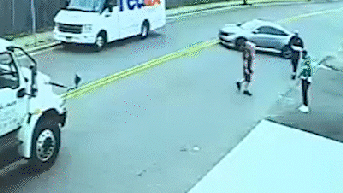 Sophisticated porch pirate ring hacked shipment tracking info to steal packages: DA - Fox News