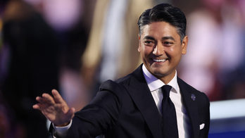 Aftab Pureval wins second term as Cincinnati mayor, extending Democrats’ hold on city hall