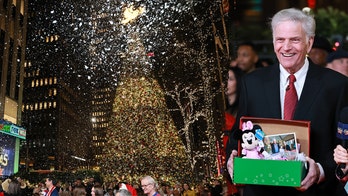 Franklin Graham shares ‘first gift’ of Christmas as Samaritan’s Purse prepares to deliver 13M shoebox gifts