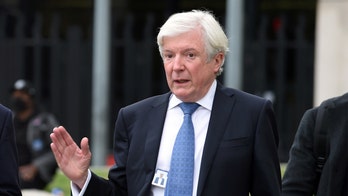 Former BBC director-general tells network they shouldn't agree to pay Trump any money