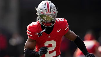 College football fans furious as Ohio State star avoids ejection after brutal hit to Penn State receiver
