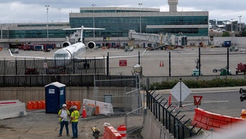 'All clear' at Reagan National Airport following unfounded bomb threat, Duffy says