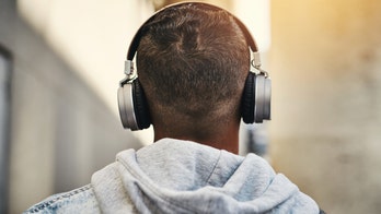 Shop Black Friday early with deals on Apple, Bose, Samsung and more