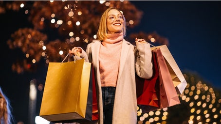 This Black Friday, don’t let ‘Swipeflation’ swipe $1,400 of your holiday cash