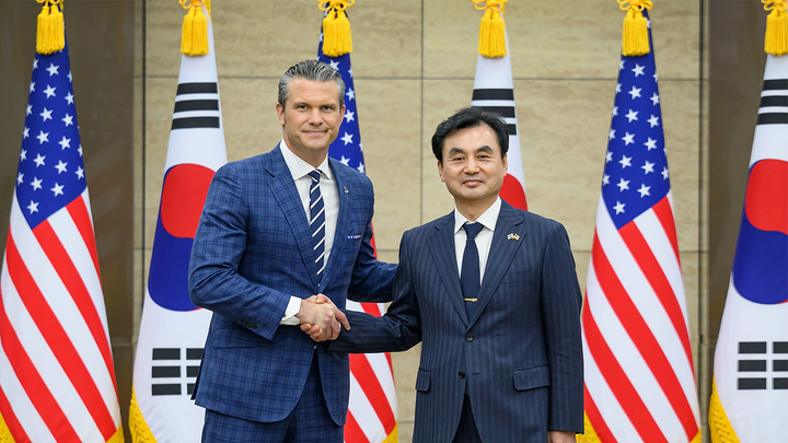 Hegseth appluads South Korea's plans to boost defense against North Korea