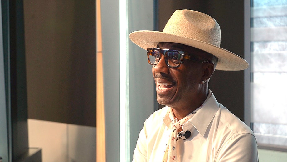 JB Smoove reflexiona sobre su viaje desde sus humildes comienzos hasta la comedia y las nuevas empresas